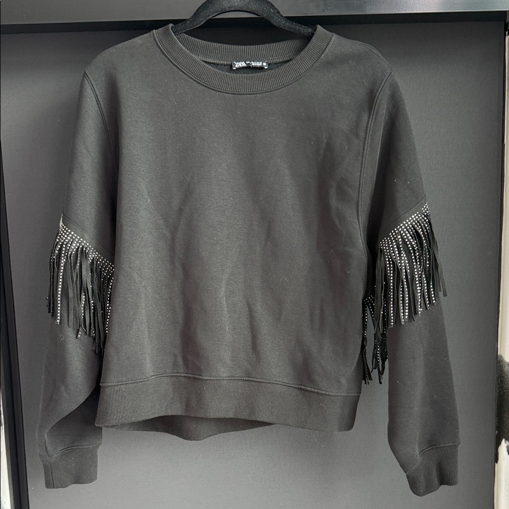Zara Medium Black Fringe Sweatshirt